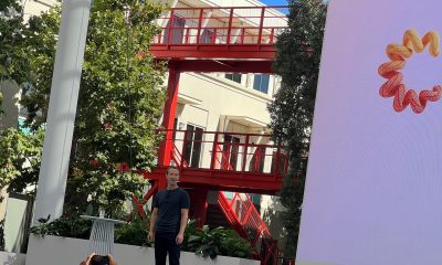 El director ejecutivo de Meta (matriz de Facebook, Instagram y WhatsApp), Mark Zuckerberg, habla durante el evento anual Meta Connect hoy en Menlo Park, California (EE. UU). EFE/Sarah Yáñez-Richards