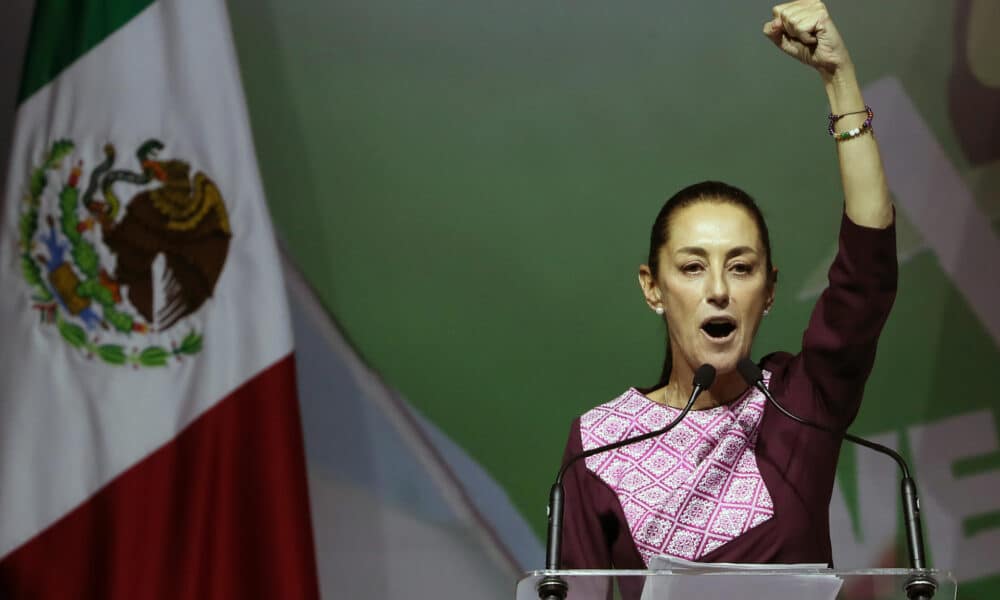 Claudia Sheinbaum, candidata presidencial por el gobernante Movimiento Regeneración Nacional (Morena) y coordinadora nacional de Defensa de la Cuarta Transformación, habla durante un acto en la Ciudad de México (México). Imagen de archivo. EFE/Mario Guzmán