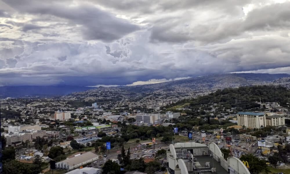 Vista panorámica de Tegucigalpa (Honduras). EFE/Gustavo Amador