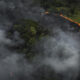 Fotografía aérea muestra, el 7 de septiembre de 2023, uno de los incendios causados en la selva amazónica, en el municipio de Manaquiri cerca a Manaos, estado de Amazonas (Brasil). EFE/ Raphael Alves