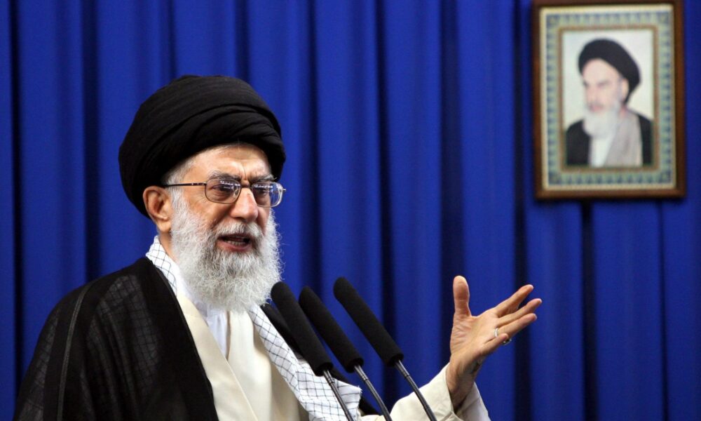 Foto de archivo del líder supremo iraní, Ali Jameneí. EFE/ABEDIN TAHERKENAREH