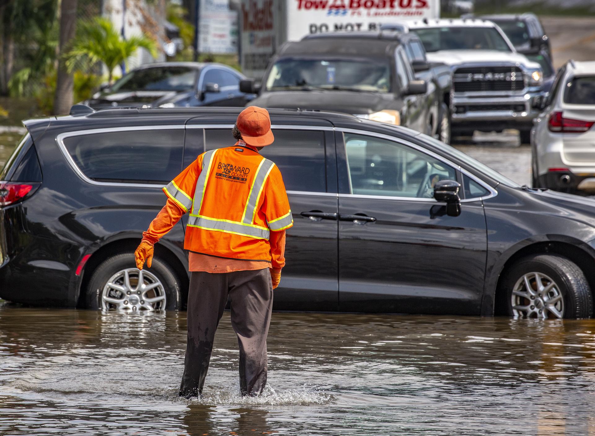 Fotografía de archivo de inundaciones en Florida. EFE/Cristóbal Herrera-Ulashkevich