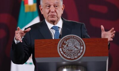 El presidente de México, Andrés Manuel López Obrador, habla durante una rueda de prensa en el Palacio Nacional, en Ciudad de México (México). EFE/ Sáshenka Gutiérrez