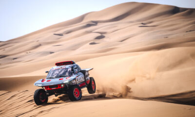 El piloto español Carlos Sainz, del Team Audi Sport, durante la etapa 2 del Rally Dakar 2024, de Al Henakiyah a Al Duwadimi, Arabia Saudita, 07 de enero de 2024. EFE/Marcelo Maragni/Red Bull Content