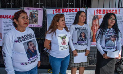 Familiares de personas desaparecidas se manifiestan hoy, en la ciudad de Tuxtla Gutiérrez (México). EFE/ Carlos López