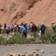 Imagen de archivo de campesinos bloquean una carretera en Cochabamba (Bolivia). EFE/ Jorge Abrego
