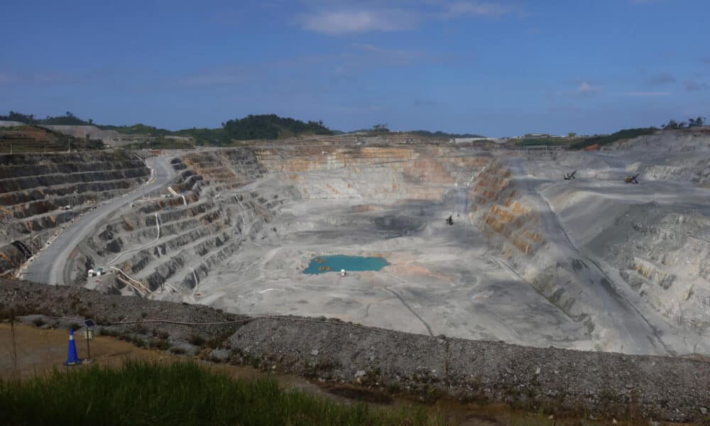 La zona de extracción de minerales llamado Tajo Botija, en las instalaciones de la mina Cobre Panamá, en una fotografía de archivo. EFE/Gabriel Rodríguez