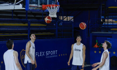 La selección Argentina de baloncesto realiza un entrenamiento previo a la Americup, en Buenos Aires (Argentina). EFE/Luciano González