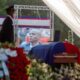 Imagen de archivo de soldados custodian el féretro con el cuerpo del presidente Jovenel Moise durante su ceremonia fúnebre. EFE/ Jean Marc Hervé Abélard