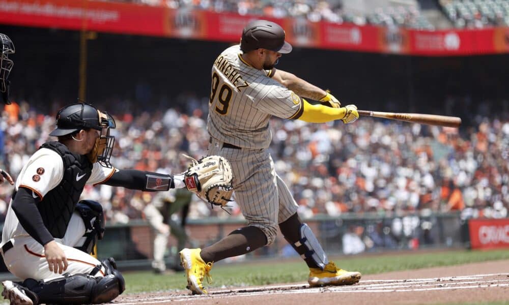 El jugador de bésbol Gary Sanchez (D), en una fotografía de archivo. EFE/EPA/John G. Mabanglo