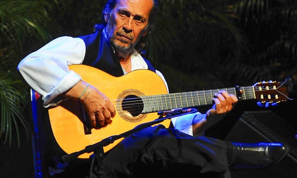 Fotografía de archivo del guitarrista español Paco de Lucía. EFE/GASTÓN DE CÁRDENAS