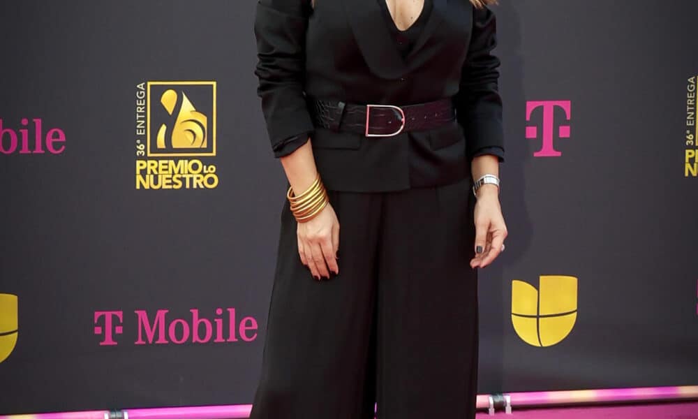 Mary Montero posa en la alfombra magneta de la 36 edición del Premio Lo Nuestro de la música latina celebrado este jueves en el Centro Kaseya de Miami, Florida. EFE/Eva Marie Uzcátegui