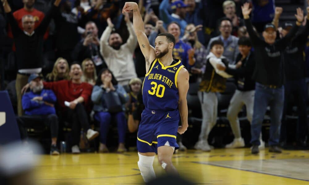 Stephen Curry de los Golden State Warriors, en una fotografía de archivo. EFE/John G. Mabanglo