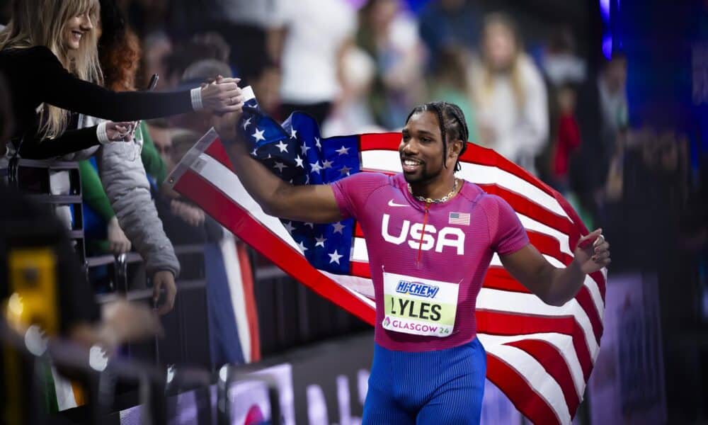 El estadounidense Noah Lyles tras la carrera de los 60 metros en el mundial de atletismo de Glasglow. EFE/EPA/MICHAEL BUHOLZER