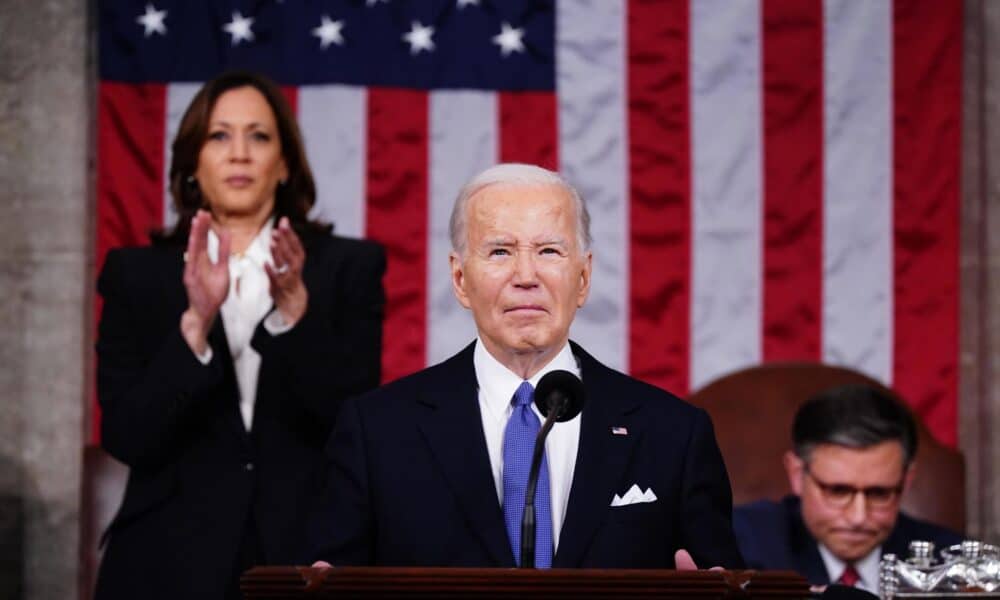 El presidente de Estados Unidos, Joe Biden, fue registrado este jueves, 7 de marzo, al dar su discurso sobre el Estado de la Unión, ante el Congreso e invitados al Capitolio, en Washington DC (EE.UU.. EFE/Shawn Thes/Pool