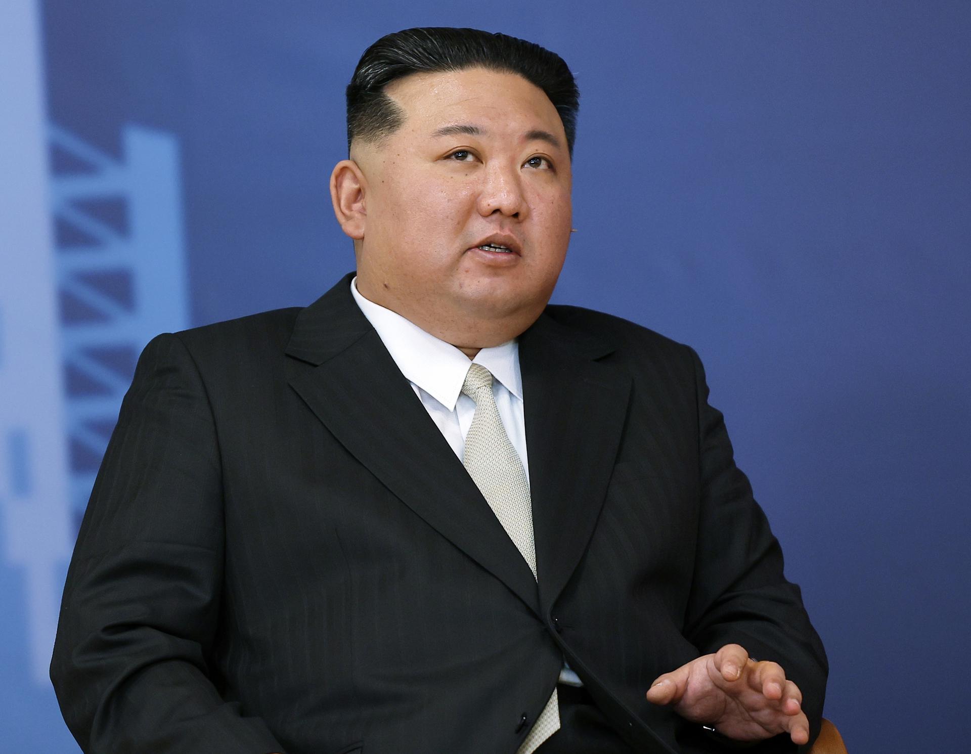Fotografía de archivo en la que se observa al líder norcoreano Kim Jong-un. EFE/EPA/VLADIMIR SMIRNOV / SPUTNIK / KREMLIN POOL