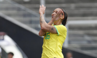 Bia Zaneratto de Brasil celebra un gol, en una fotografía de archivo. EFE/ Sebastiao Moreira