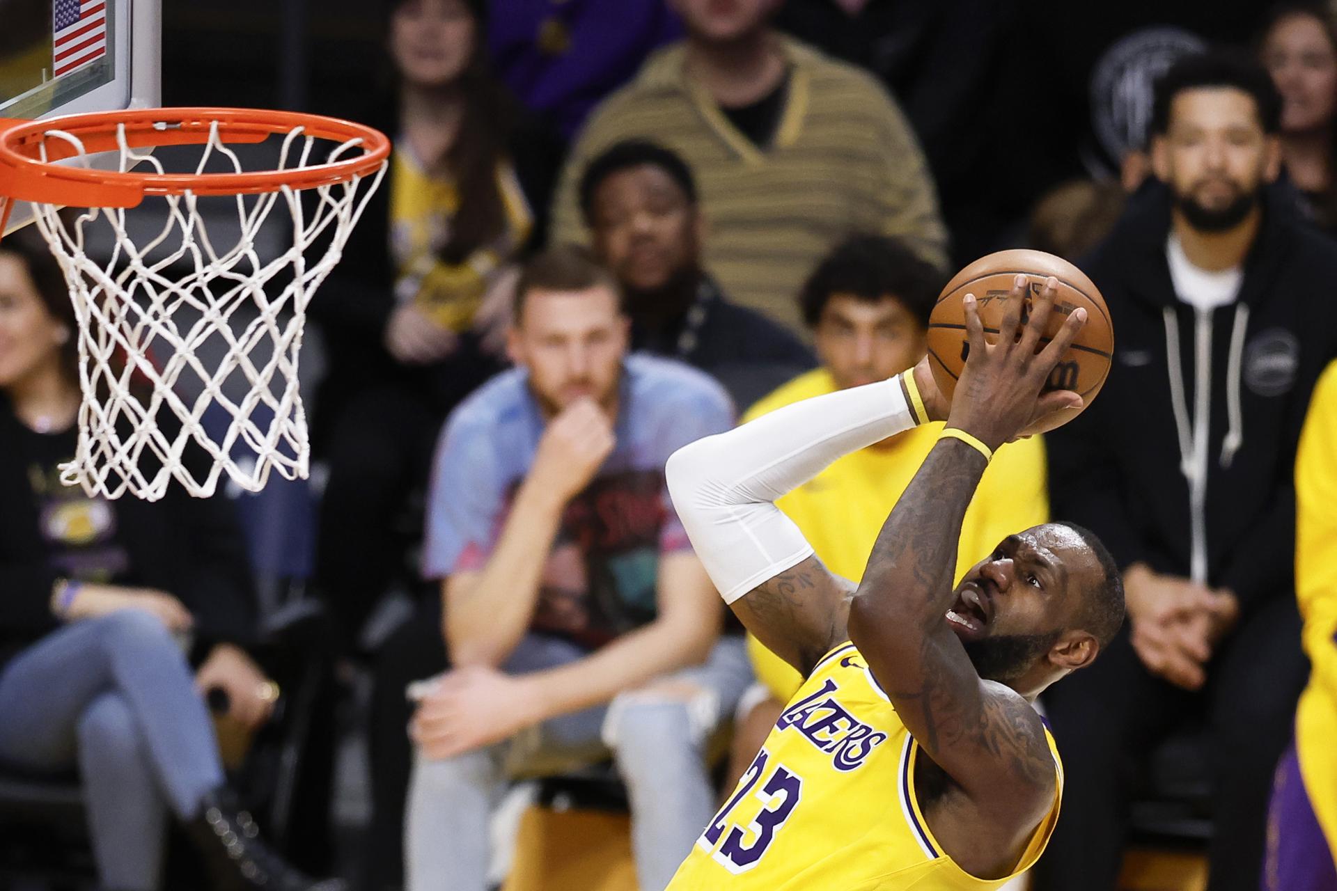El alero de Los Angeles Lakers LeBron James, en una fotogra´fia de archivo. EFE/EPA/Caroline Brehman