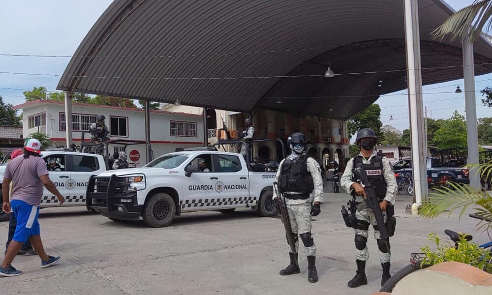 Fotografía de archivo de personal de la Guardia Nacional que hace presencia en el estado de Oaxaca (México). EFE/Diana Manzo