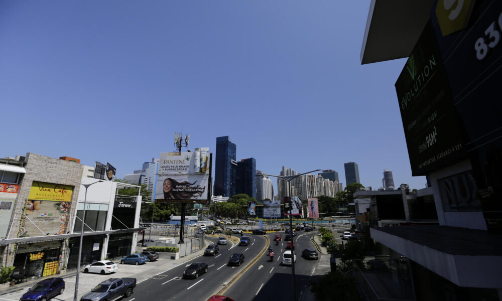 Fotografía que muestra este jueves una zona de Ciudad de Panamá (Panamá).EFE/ Carlos Lemos