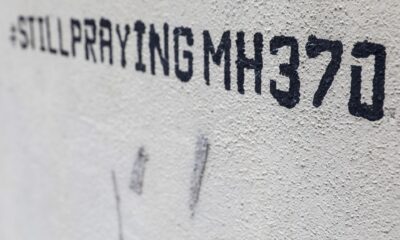 Foto de archivo sobre la desaparición del vuelo Mh370 operado por la aerolínea Malaysia Airlines, el 8 de marzo de 2014. EFE/EPA/FAZRY ISMAIL