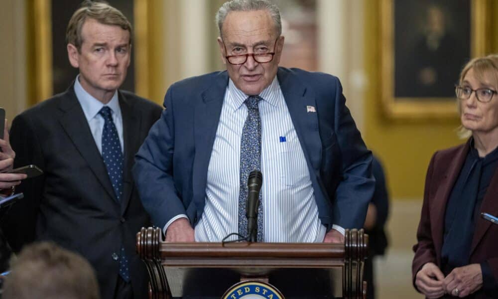 El líder de la mayoría demócrata del Senado, Chuck Schumer, en una fototgrafía de archivo. EFE/EPA/Shawn Thew