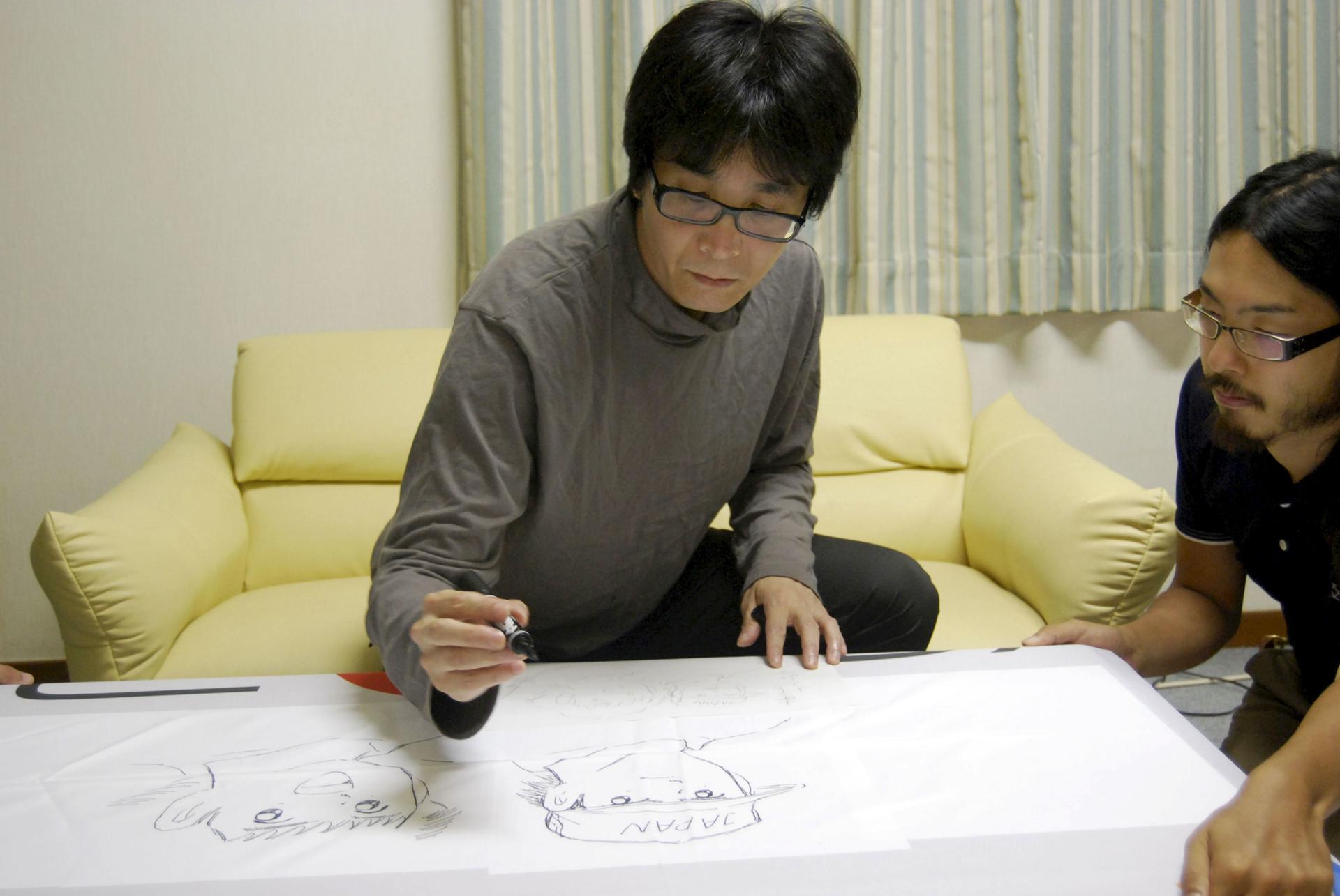 Yoichi Takahashi, creador del manga japonés sobre fútbol 'Captain Tsubasa', cuya exitosa adaptación a serie de animación llegó como 'Campeones: Oliver y Benji' a España y como 'Supercampeones' a Latinoamérica, en una imagen de archivo. EFE/Isabel Conde
