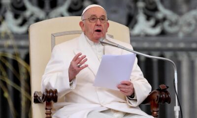 El papa Francisco encabeza la audiencia general semanal en la Plaza de San Pedro, Ciudad del Vaticano, 3 de abril de 2024. EFE/EPA/ETTORE FERRARI