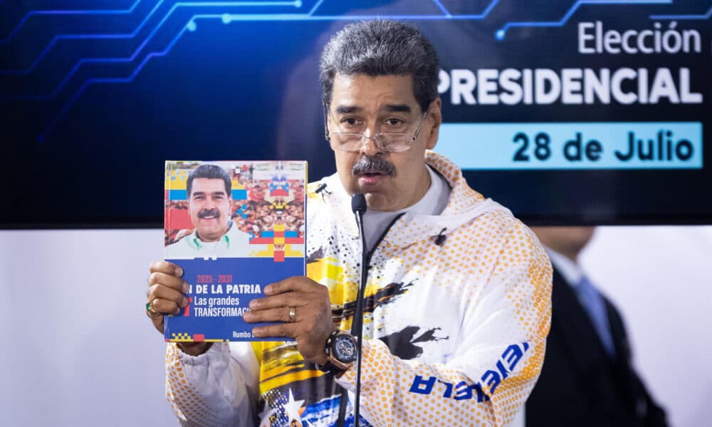 Fotografía de archivo en la que se observa al presidente de Venezuela, Nicolás Maduro. EFE/ Rayner Peña R.