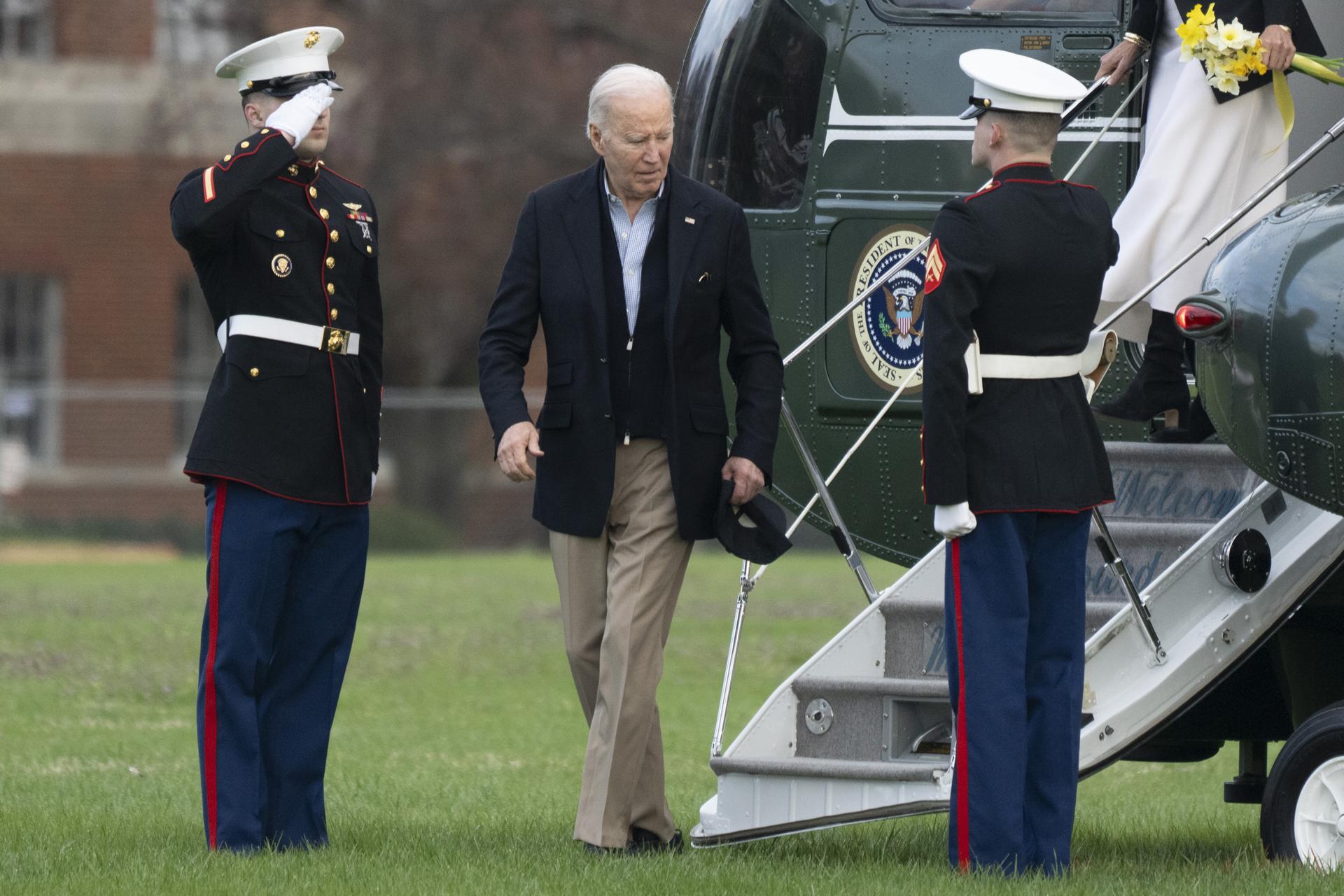 El presidente de EE.UU., Joe Biden (c). EFE/EPA/CHRIS KLEPONIS / CONSOLIDATED NEWS PHOTOS / POOL