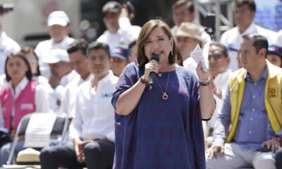 La candidata a la presidencia de México por la coalición Fuerza y Corazón por México, Xóchitl Gálvez, participa en un acto de campaña este sábado en la ciudad de Puebla (México). EFE/ Hilda Ríos