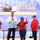El presidente de Venezuela, Nicolás Maduro (2-i), en un acto por el Día Internacional de los Trabajadores este miércoles, en Caracas (Venezuela). EFE/ Palacio de Miraflores