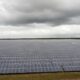 Fotografía aérea y de archivo del terreno donde se construyó una planta de energía solar con más de 7.000 paneles solares para bastecer a la ciudad de Babcock Ranch, situada en la reserva natural que lleva el mismo nombre de la comunidad y al noreste de la ciudad de Fort Myers, en Florida (EE.UU.). EFE/ Antoni Belchi
