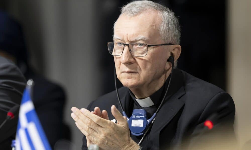 El Secretario de Estado de la Santa Sede, el cardenal Pietro Parolin, asiste a la sesión plenaria durante la Cumbre sobre la paz en Ucrania en Stansstad, cerca de Lucerna, Suiza. EFE/EPA/URS FLUEELER / POOL