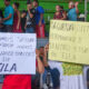 Pobladores de la etnia Chol, se manifiestan este miércoles en la comunidad de Tila, municipio de Yajalón, estado de Chiapas (México). EFE/Carlos López