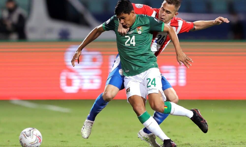 Imagen de archivo del bolviiano Jaume Cuéllar, quien ha prometido entrega total de la selección para buscar su permanencia en la Copa América de Estados Unidos. EFE/ Joedson Alves