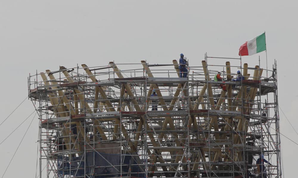 Este resultado de los primeros tres meses del año fue por los avances anuales de 13,6 % en la construcción y de 5,9 % en la maquinaria y equipo, detalló el instituto autónomo con base en cifras originales. Fotografía de archivo. EFE/Mario Guzmán