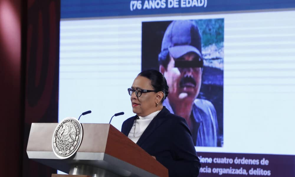 La secretaria de Seguridad y Protección Ciudadana (SSPC), Rosa Icela Rodríguez, habla durante la rueda de prensa matutina del presidente de México, Andrés Manuel López Obrador, en Palacio Nacional, este viernes, en Ciudad de México (México). EFE/ Mario Guzmán