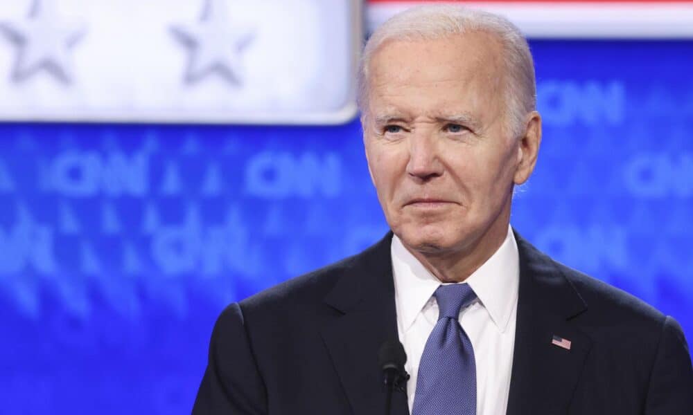 El presidente estadounidense, Joe Biden, participa en el primer debate sobre las elecciones presidenciales de 2024 en los estudios de CNN Atlanta, en Atlanta, Georgia (EE.UU.), el 27 de junio de 2024. EFE/EPA/Michael Reynolds