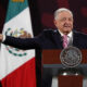El Presidente de México Andrés Manuel López Obrador habla este jueves durante una conferencia de prensa matutina en Palacio Nacional de Ciudad de México (México). EFE/Mario Guzmán
