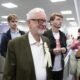 El exlíder del Partido Laborista Británico Jeremy Corbyn observa el recuento electoral en Islington, Londres, Reino Unido, el 5 de julio de 2024. EFE/EPA/Jon Rowley