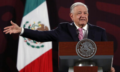 El Presidente de México Andrés Manuel López Obrador habla durante una conferencia de prensa matutina en Palacio Nacional de Ciudad de México (México). Fotografía de archivo. EFE/Mario Guzmán