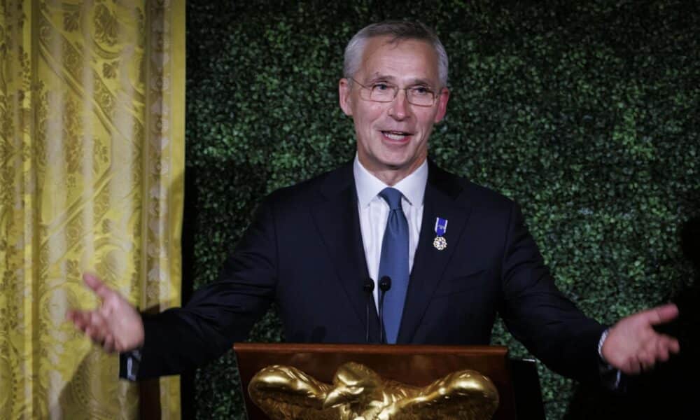 Jens Stoltenberg, secretario general de la OTAN, habla durante una cena con aliados y socios de la OTAN en el Salón Este de la Casa Blanca en Washington este 10 de julio. EFE/EPA/Ting Shen / POOL