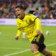 Fotografía de archivo en la que se registró al colombiano Juan Camilo 'Cucho' Hernández, al celebrar uno de sus goles con el Columbus Crew, durante un partido de la MLS, en el TQL Stadium de Cincinnati (Ohio, EE.UU.). Hernández anotó dos goles e hizo una asistencia en el triunfo de su equipo por 3-1 sobre Los Angeles FC en la final de la Leagues Cup. EFE/Mark Lyons