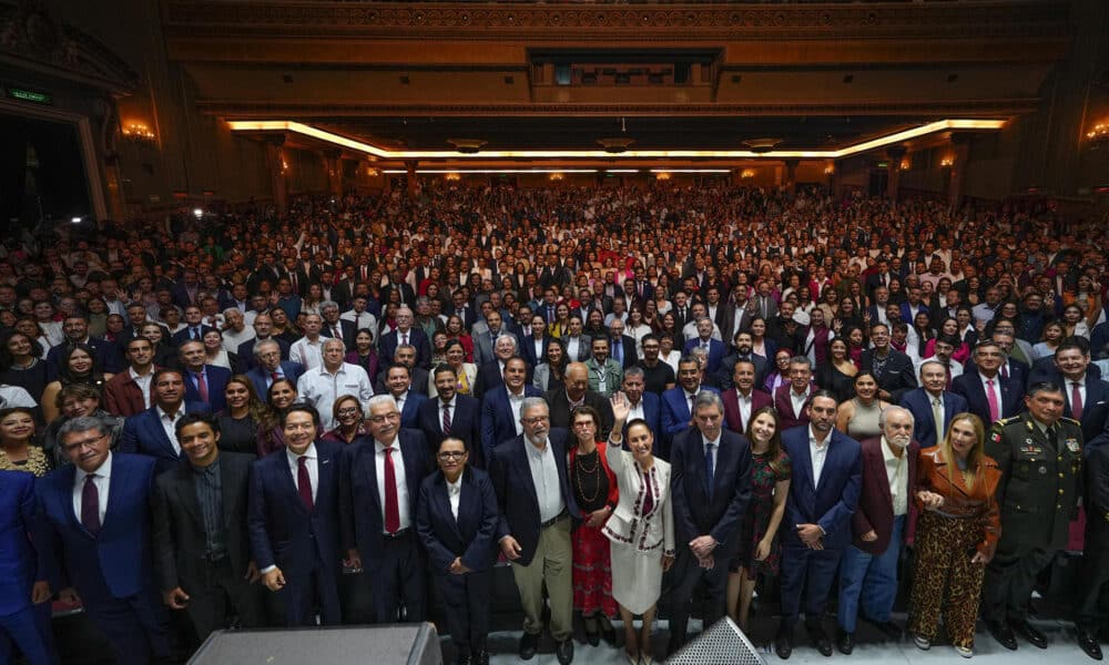 Fotografía cedida el 15 de agosto de 2024, por la Casa de Campaña de la presidenta electa de México, Claudia Sheinbaum, durante un acto protocolario en la Ciudad de México (México).  EFE/Casa de Campaña de Claudia Sheinbaum/SOLO USO EDITORIAL/SOLO DISPONIBLE PARA ILUSTRAR LA NOTICIA QUE ACOMPAÑA (CRÉDITO OBLIGATORIO)