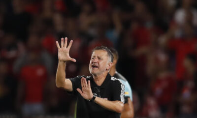 Fotografía de archivo en la que se registró al entrenador del club mexicano de fútbol Xolos de Tijuana, el colombiano Juan Carlos Osorio. EFE/Ernesto Guzmán