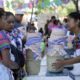 Mujeres coapeñas participan en la tradicional 'Carrera de la Tortilla' este domingo, en el poblado de Santa María Coapan, municipio de Tehuacán, Puebla (México). EFE/ Hilda Ríos