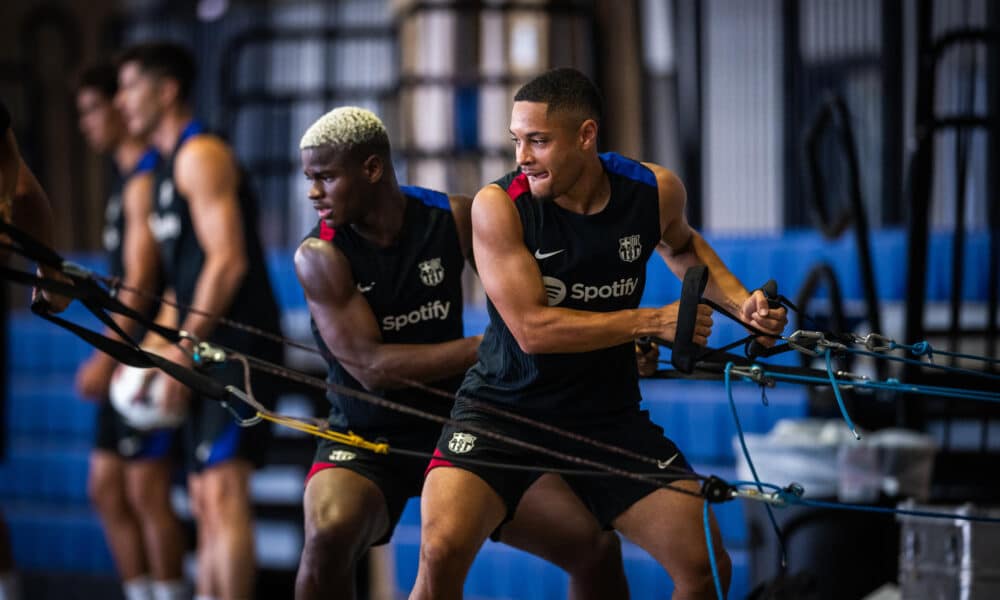 Fotografía cedida por el Fútbol Club Barcelona de jugadores del equipo durante un entrenamiento en Annapolis, Maryland (EE. UU.). EFE/ Marc Graupera/Fútbol Club Barcelona/