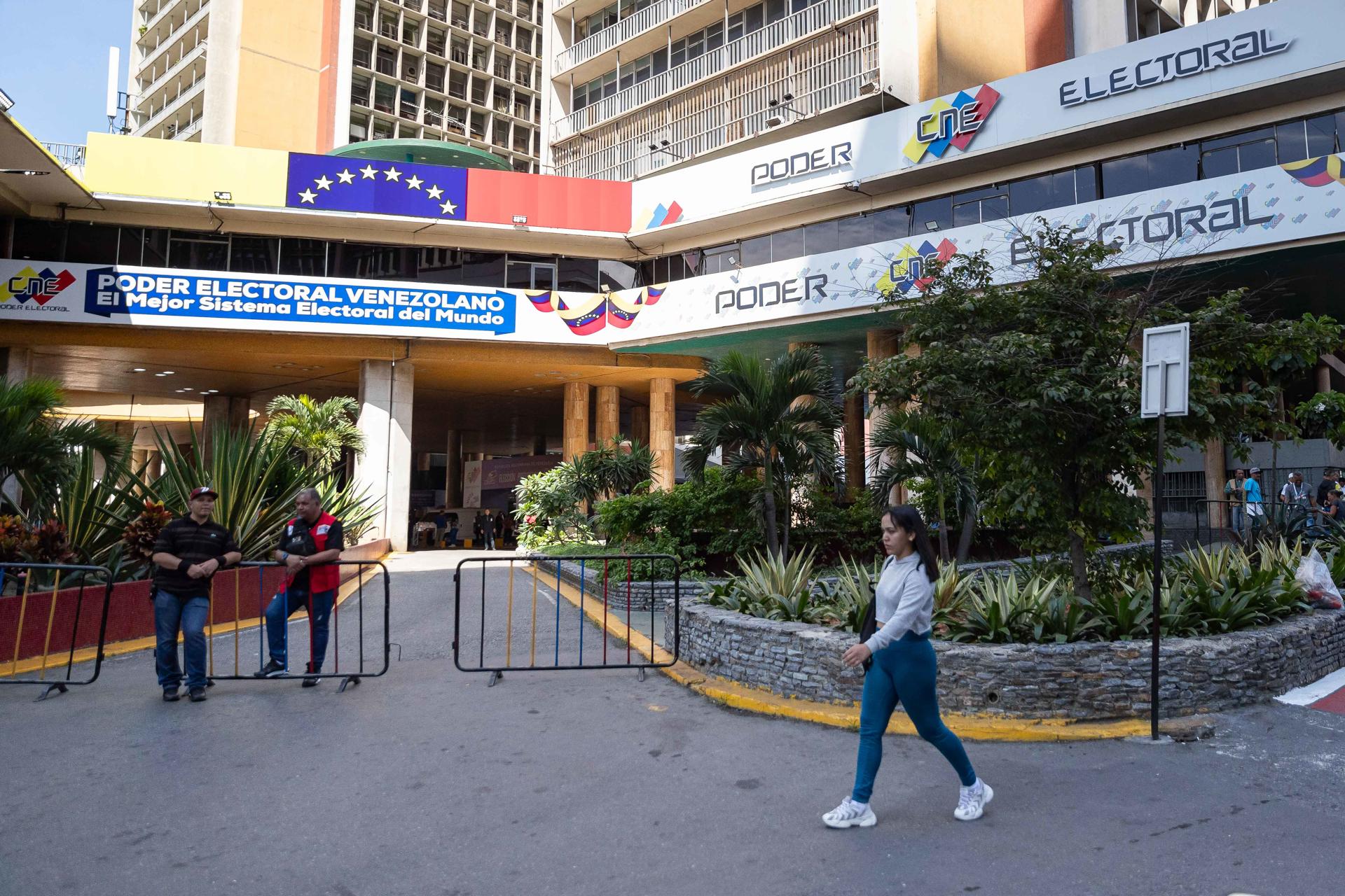 Fotografía de archivo del 19 de julio de 2024 de la sede del Consejo Nacional Electoral (CNE), en Caracas (Venezuela). EFE/ Ronald Peña R