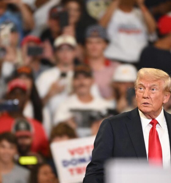 Fotografía fechada el 03 de agosto de 2024 del candidato republicano a la presidencia de Estados Unidos Donald Trump durante un evento electoral en Atlanta (EE. UU). EFE/ Edward M. Pio Roda